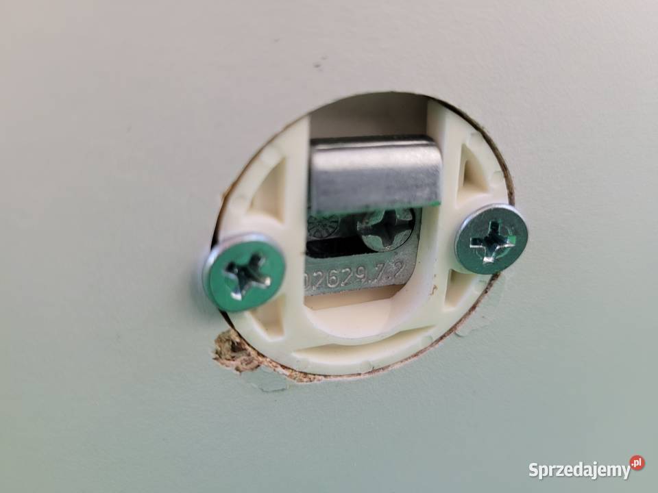 półki wiszące sztuk 3 Częstochowa sprzedam