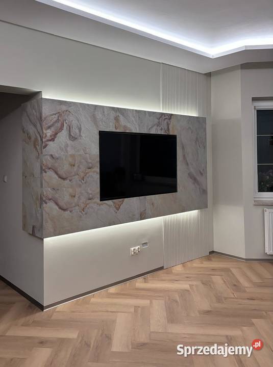 Kamień w Rolce CLOUDY 122x61 mazowieckie