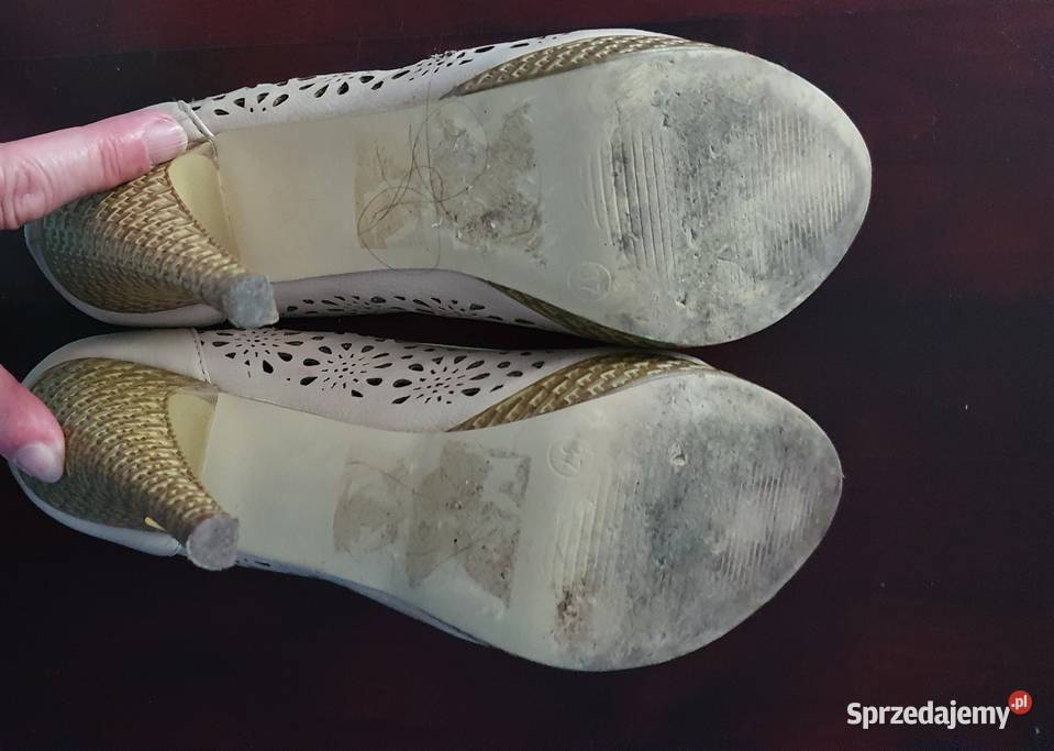 Pantofle włoskiej firmy Taccardi mazowieckie