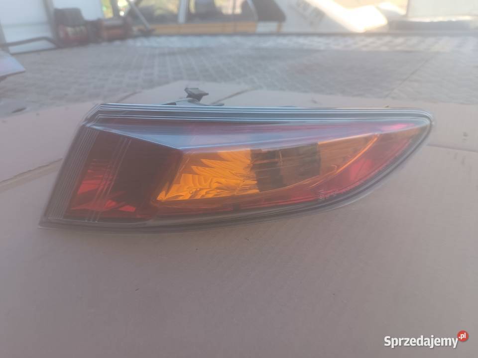 Honda Civic VIII 8 UFO lampa prawy tył prawa Lampy tylne Częstochowa
