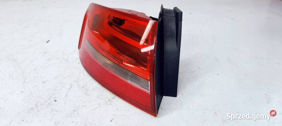 LAMPA LEWY TYŁ W BŁOTNIK AUDI A4 B8 LI Przystajń