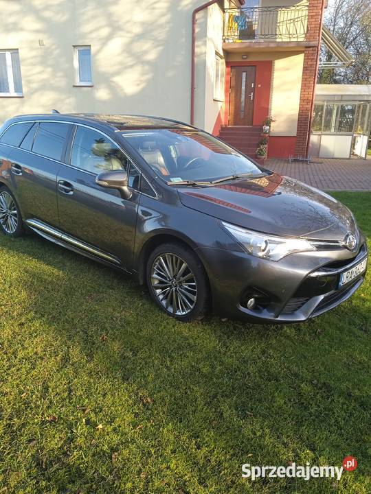 Toyota Avensis 2 diesel 143 kamera cofania Radzyń Podlaski