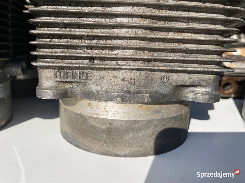 Porsche 911 964 zestaw tłoki cylindry MAHLE