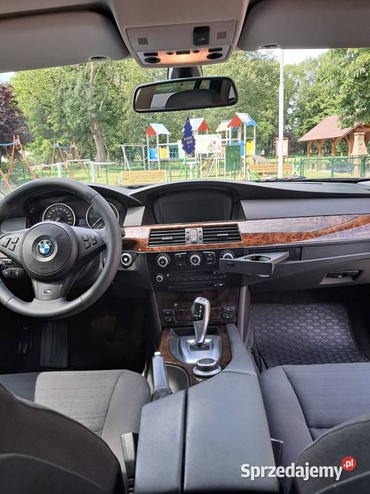 BMW E61 525d 30D 197koni lift Lci relingi dachowe Gizałki sprzedam