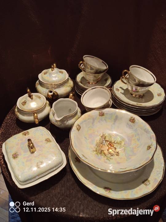 Zestaw Śniadaniowy porcelany Karolina 24 części sprzedam
