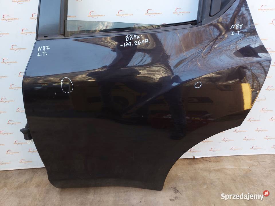 NISSAN JUKE F15 15r drzwi lewe tył 220 mikronów Kielce