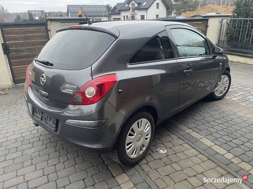 Opel Corsa D 12 Sprowadzona Klima Podgrzewane nieuszkodzony Częstochowa
