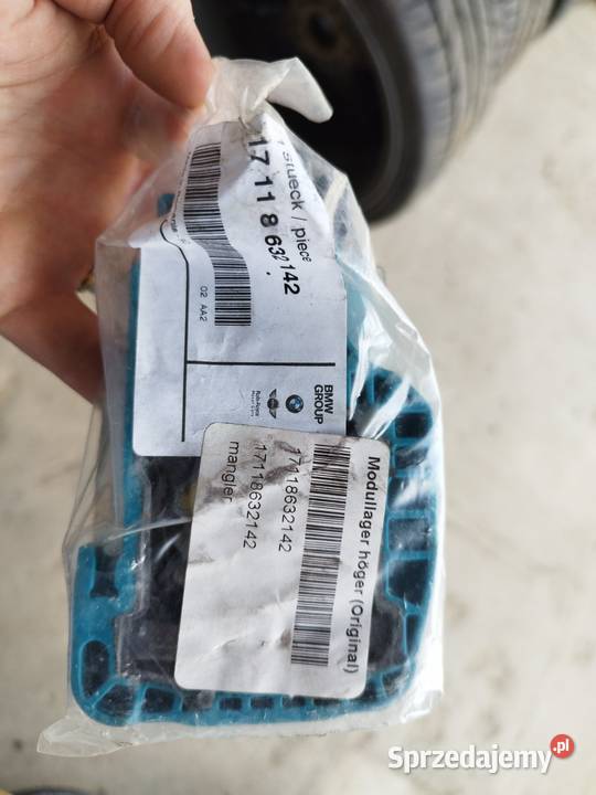 Bmw 5 G30 Chłodnica płynu chłodzącego mocowanie Wożuczyn