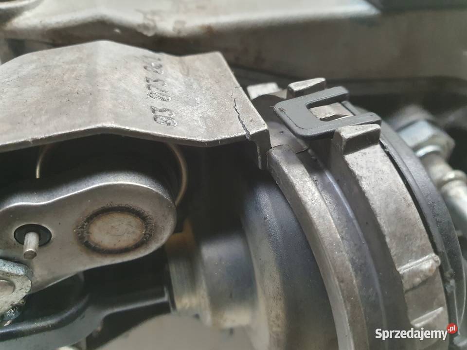 Opel Vectra C 32 V6 KOLEKTOR SSĄCY Z32SE Rudka