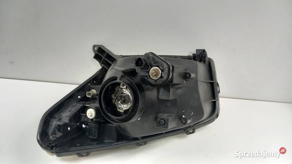 TOYOTA RAV4 II LAMPA PRZÓD PRAWA Zbierkowo sprzedam