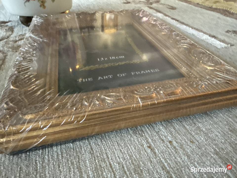 Drewniana rzeźbiona ramka na zdjęcia Glamour Bystrzyca Kłodzka sprzedam