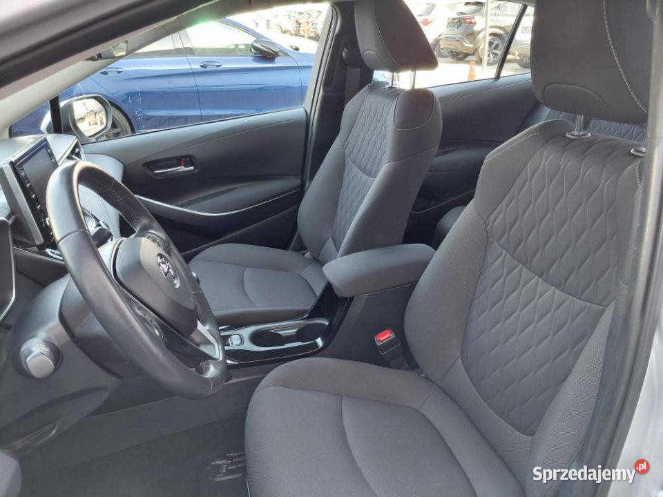 Toyota Corolla 2021r Salon Podgrzewane Fotele nieuszkodzony Samochody osobowe