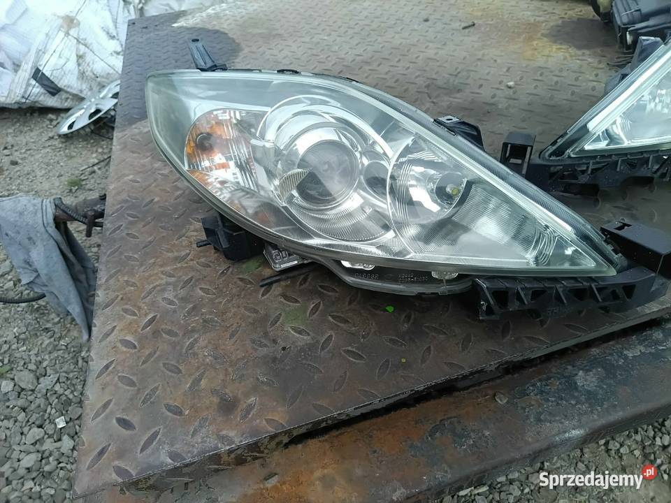 Lampy przednie kompletne Xenon ksenon Mazda 5