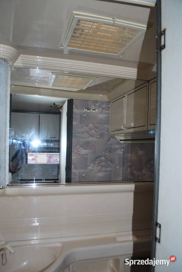 KOMPLETNA ŁAZIENKA POD ZABUDOWĘ KAMPERAKEMPINGU Kempingowe Grzebowilk