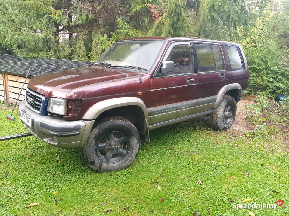 Isuzu Trooper