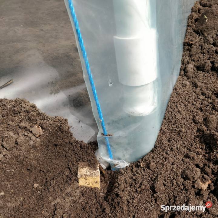 Spinka klips do montażu folii na rurkę o
