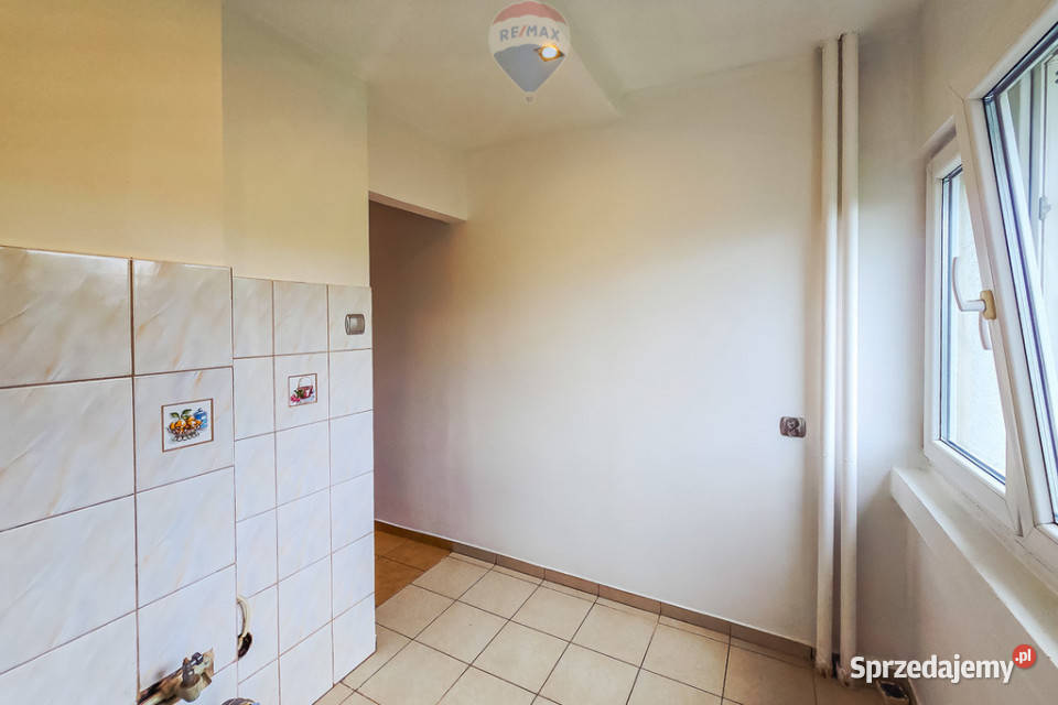 Kawalerka na Bałutach z balkonem i windą Łódź