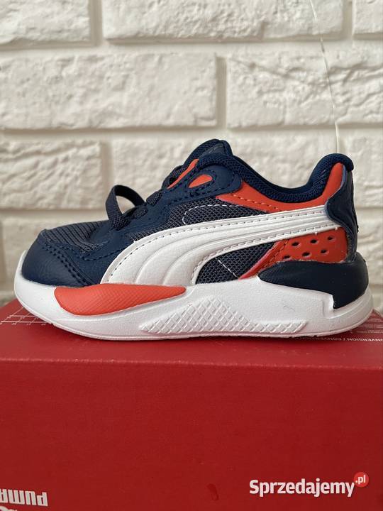 Buty dziecięce r 21 Sportowe Bielawa