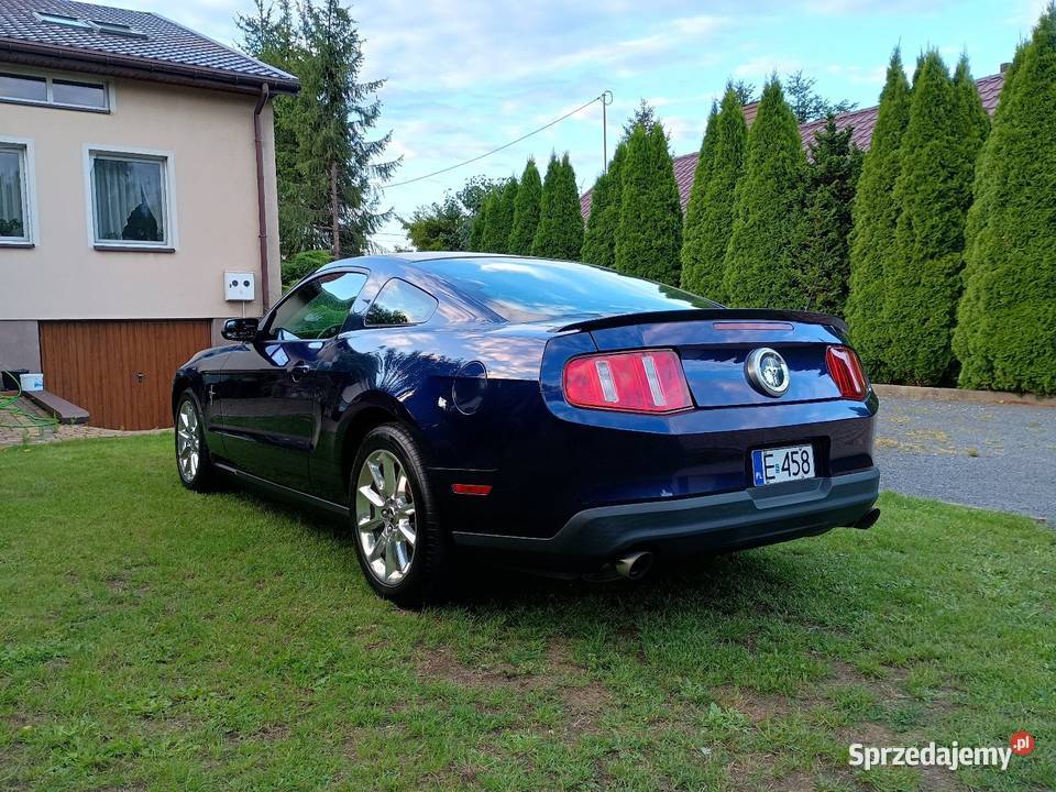 Ford Mustang 37 V6 BEZWYPADKOWY 108000km Drzewica sprzedam