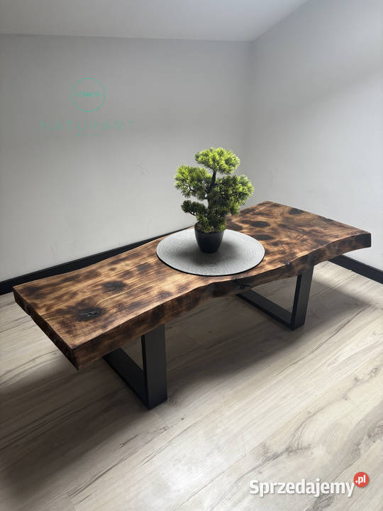 Piękny stolik kawowy podpalany lity orzech sprzedam