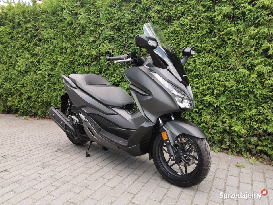 Honda Forza 125 grzane manetki świetny stan Motoryzacja Gniezno