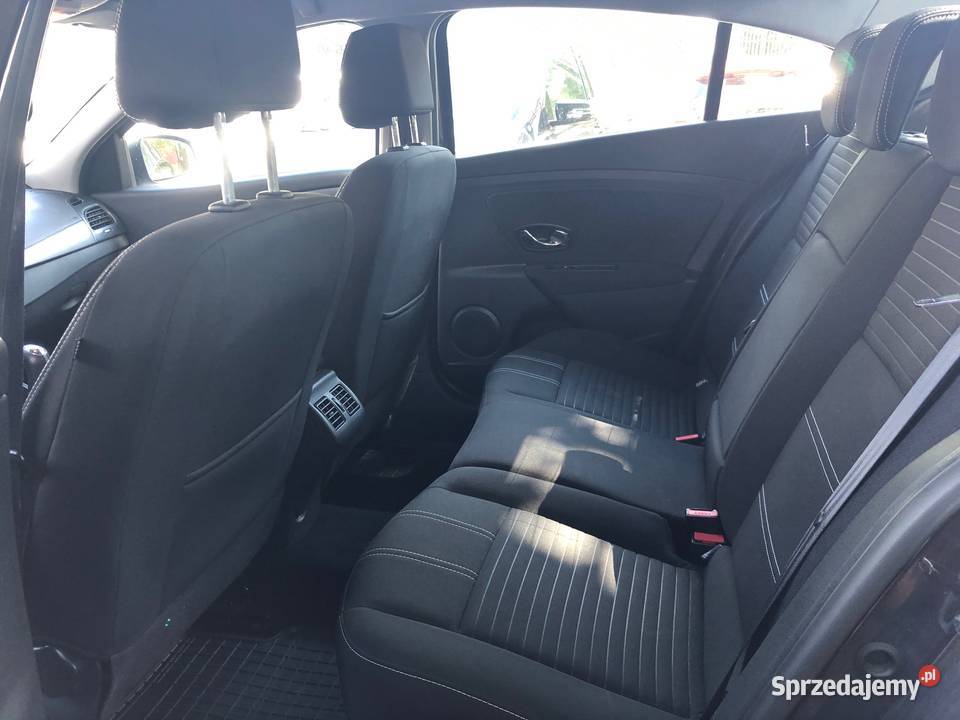 RENAULT FLUENCE LIMITED LPG FV23 KRAJOWY wielofunkcyjna kierownica