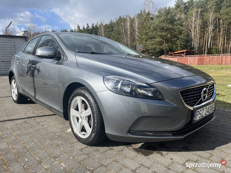 Volvo V40 II 2018 20 D2 120 Wronki