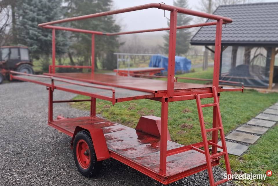 Sprzedam platformę sadownicza do cięcia i zbioru nieuszkodzony