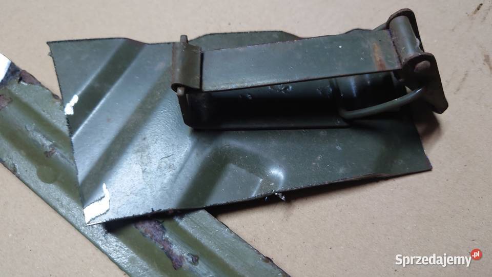 Gaz69 oryginal mocowanie siekiery pod ławkę małopolskie