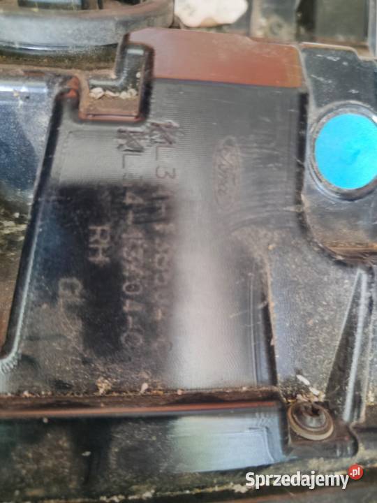 LAMPA FORD F150 TYŁ PRAWA KL13B504CA osobowe Oświetlenie Zielęcice