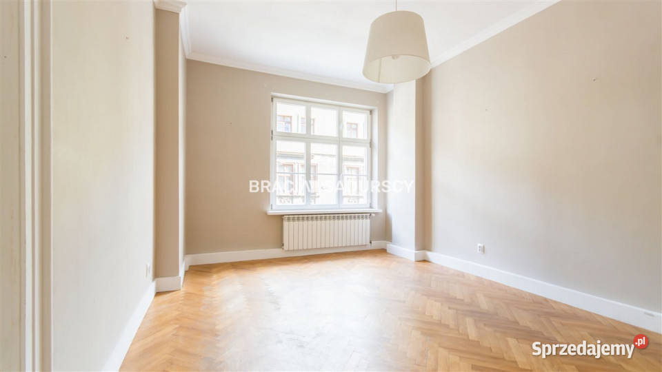 wynajmu lokalu 80m2 Kraków dojazd asfaltowy