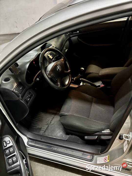 Toyota Avensis kombi T25 18 benzyna Avensis Bydgoszcz