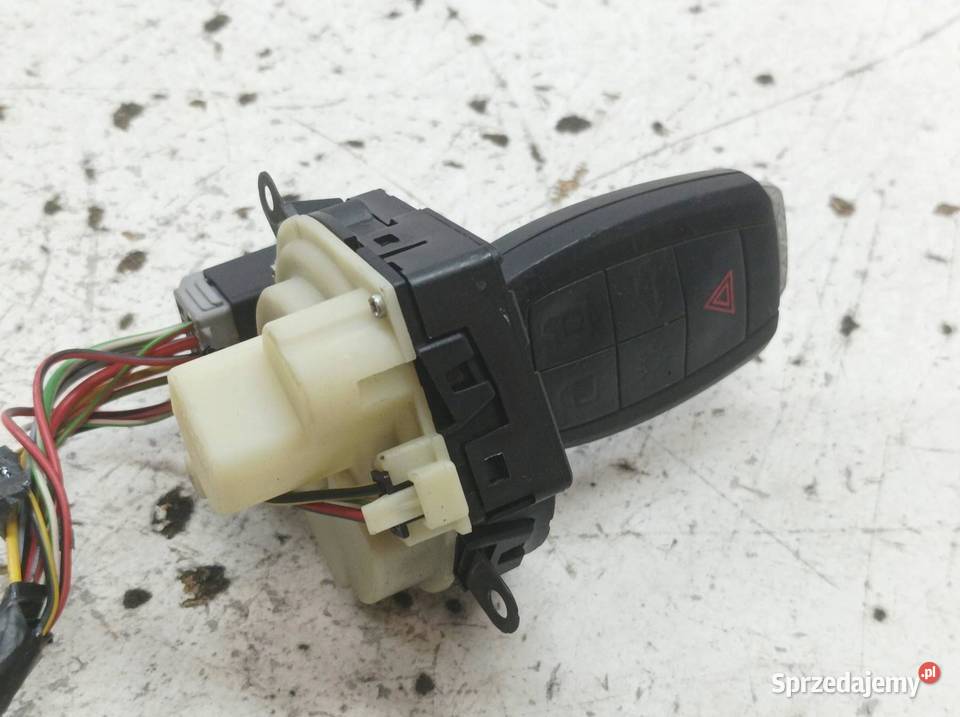 STACYJKA 31300585 Volvo C30 I 20062013 Rok produkcji 2012