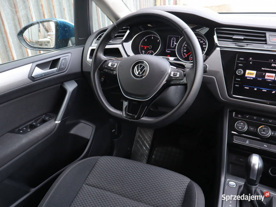 VW Touran 20 TDI światła do jazdy dziennej Katowice