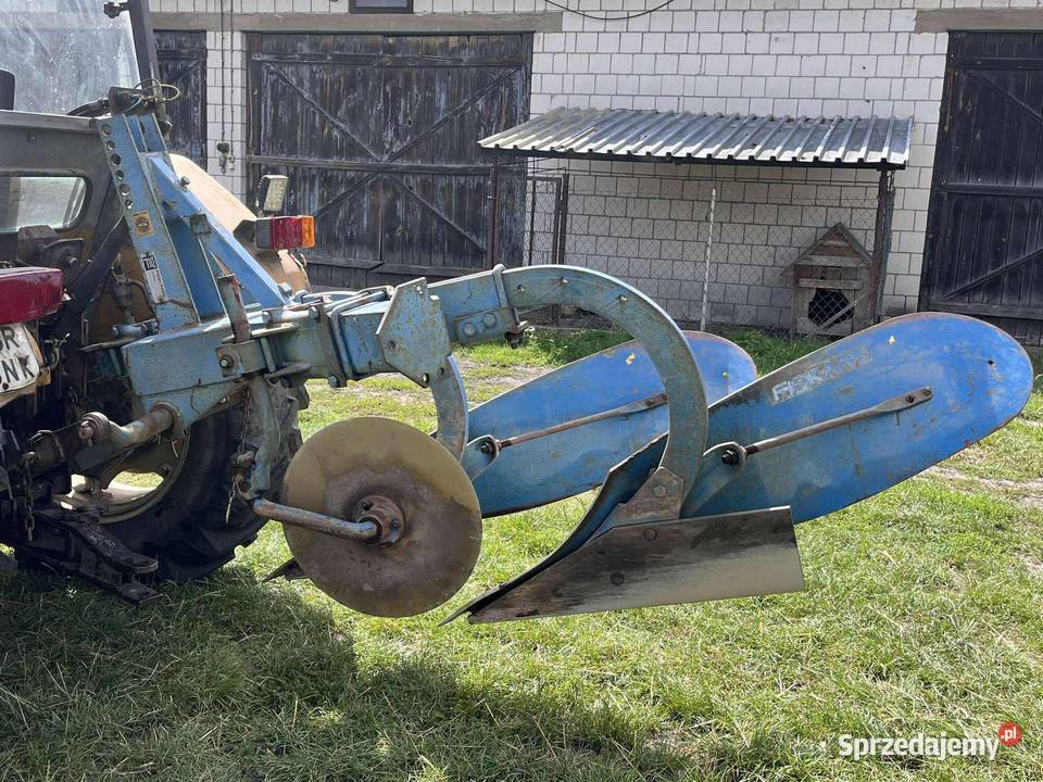 Pług fiskars 2 skibowy Stara Błotnica sprzedam