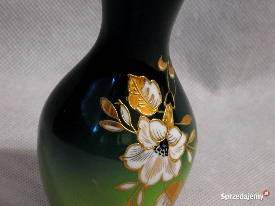 Piękny porcelanowy wazon niemiecki sygnowany