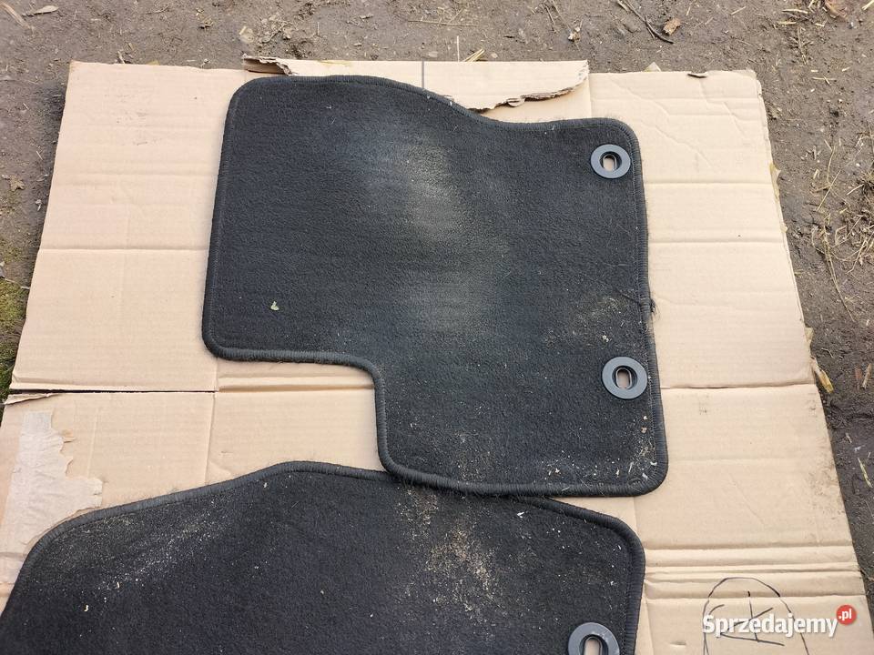 FORD FOCUS C MK1 DYWANIK WYCIERACZKA DYWANIKI osobowe Kamień-Kolonia