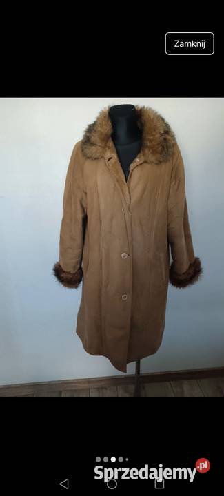 Płaszcz ocieplany kożuszkiem zapinany na guziki Zimowa  podkarpackie Krosno