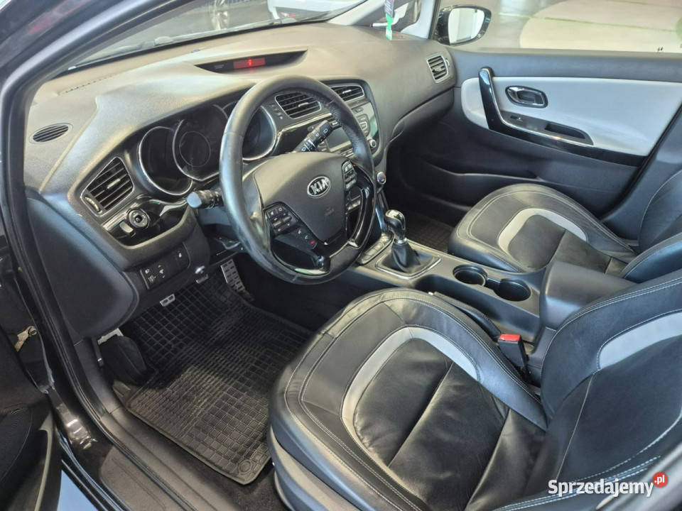 Kia Ceed 16 CRDi 128 Platinum Edition GWARANCJA Łaziska Górne