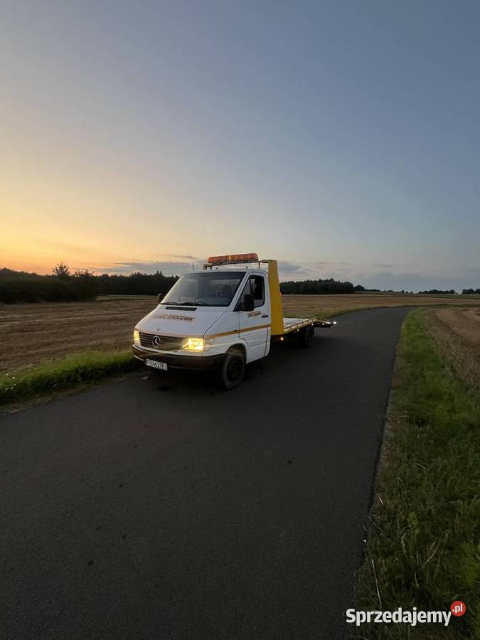 Sprzedam Sprintera lawetę 287368km sprzedam