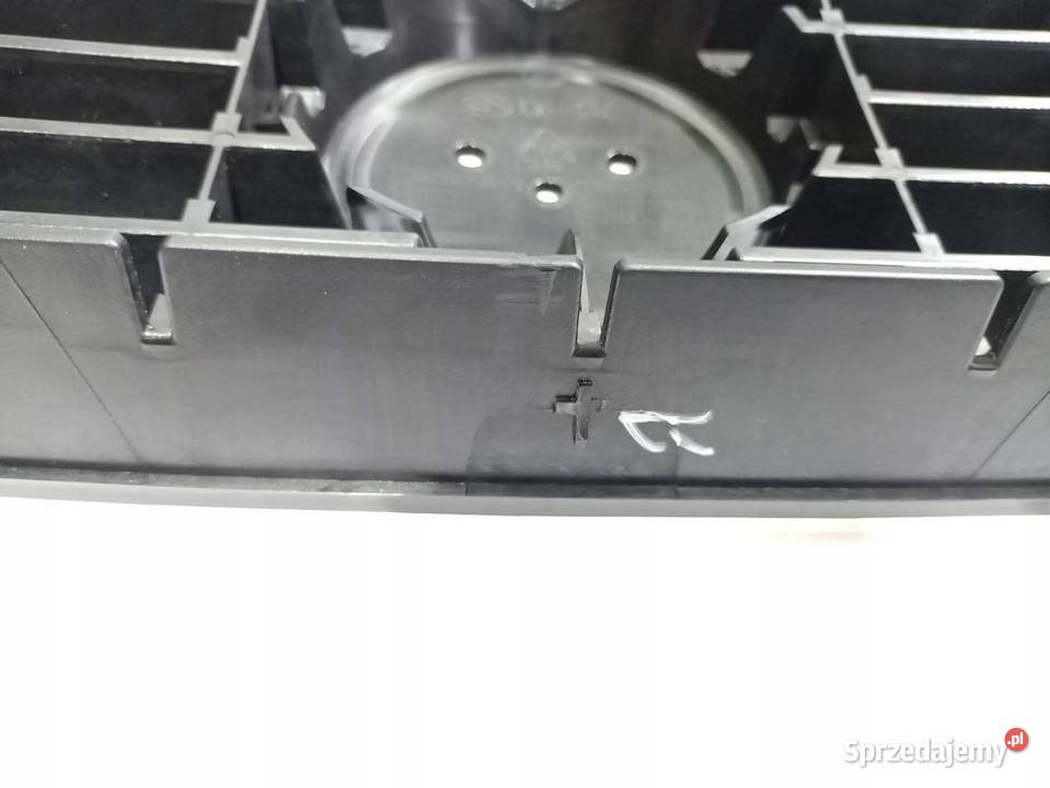 Fiat Linea 20072013 ATRAPA GRILL CHROM CZARNY osobowe Skarżysko-Kamienna