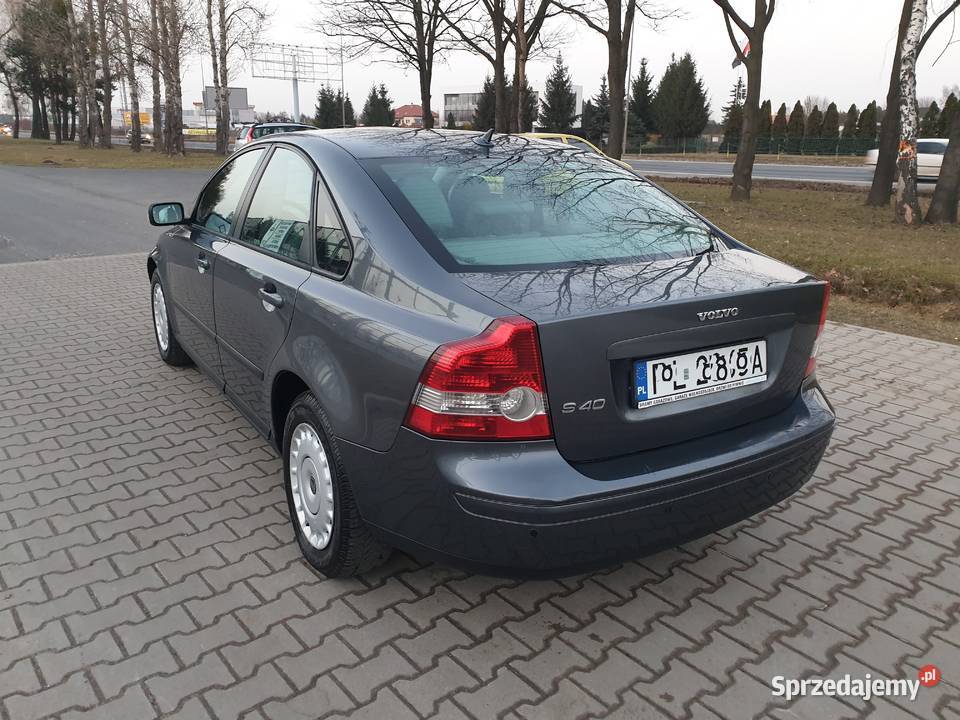 Volvo S40 18 Benzyna 2004r Salon Climatronic Rok produkcji 2004