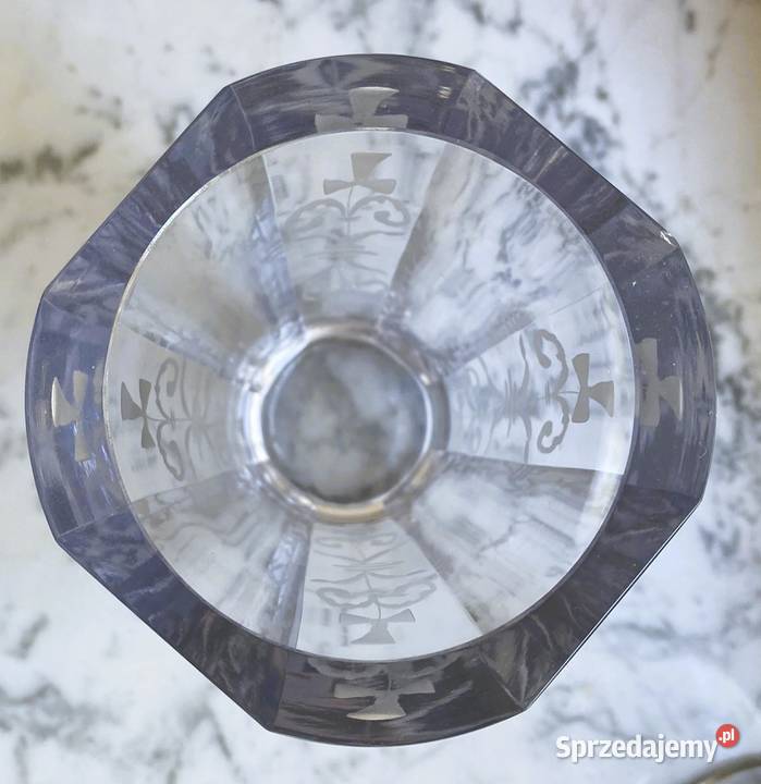 Kryształowy wazon z matowym ornamentem Warszawa