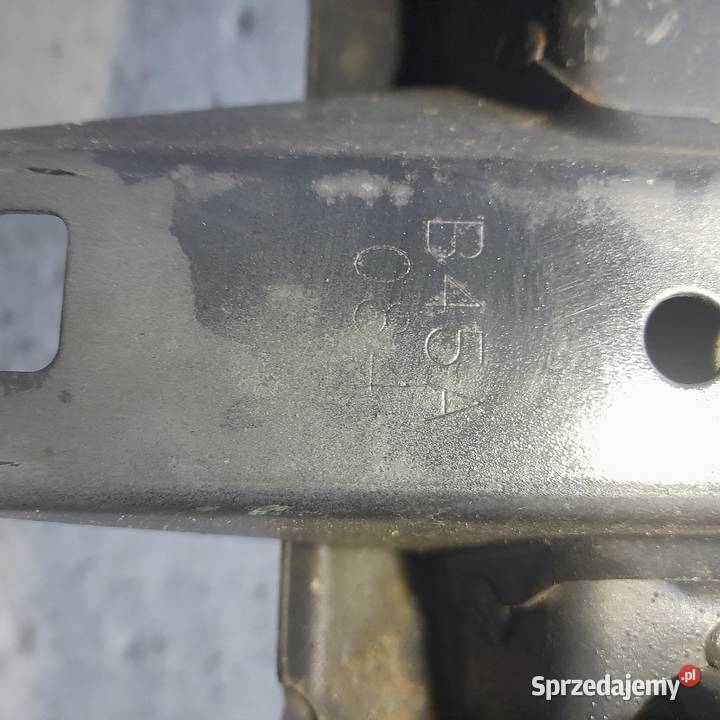 Belka zderzaka Mazda B45A084 Piaseczno