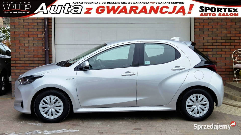 Toyota Yaris 15 Hybrid 116 COMPORT Salon I automatyczna Aleksandrów Łódzki
