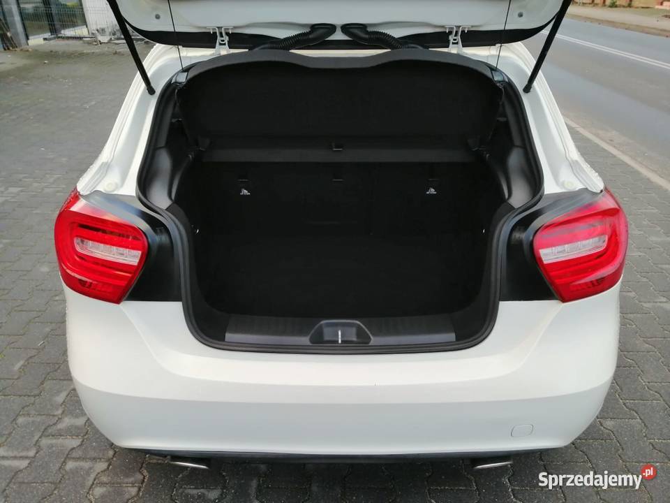 Mercedes A180 16 benzyna 103 000 przebiegu pełna Żary