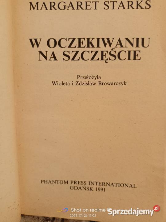 W oczekiwaniu na szczęście książki księgarnia Rok wydania 2009 Proza i poezja