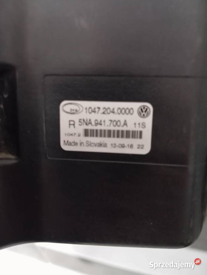 LAMPA PRZECIWMGIELNA PRZÓD PRAWA HALOGEN VW Lampy przeciwmgielne Lubin
