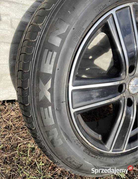 Opony Zimowe 23560R18 Alu Strzałkowo sprzedam
