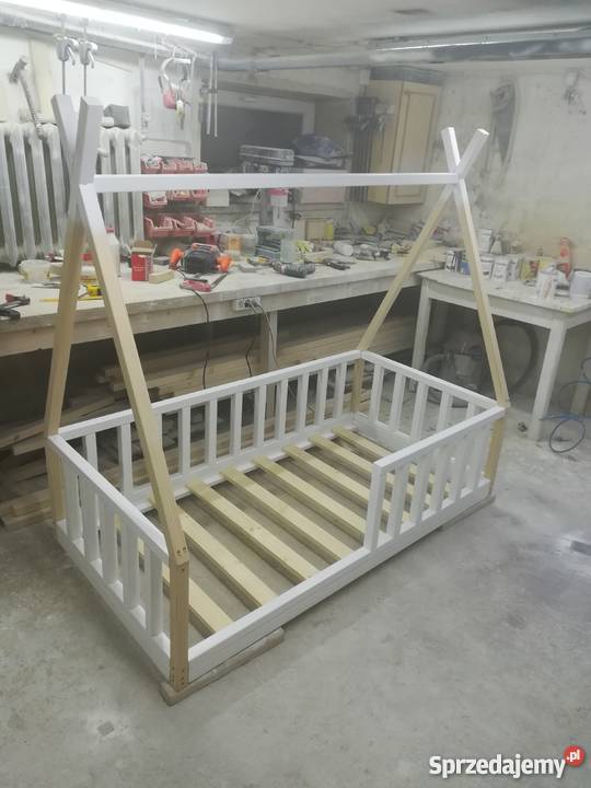 Łóżko TIPI pod materac 160x80 w stylu małopolskie